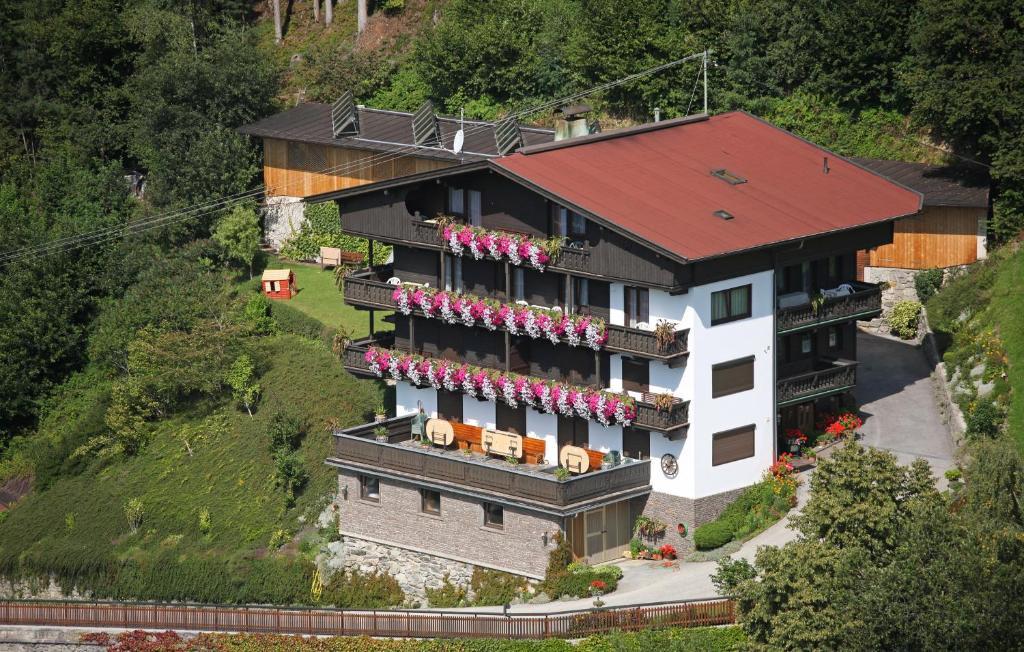 Gastehaus Rieser Otel Ried im Zillertal Dış mekan fotoğraf
