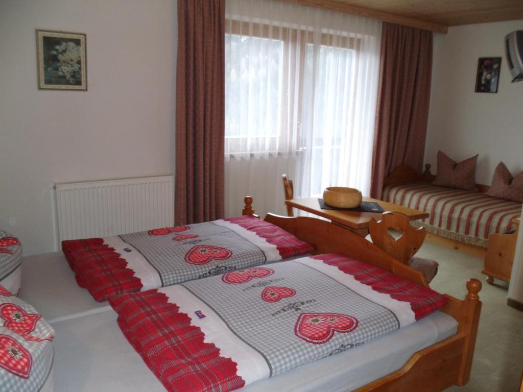 Gastehaus Rieser Otel Ried im Zillertal Dış mekan fotoğraf