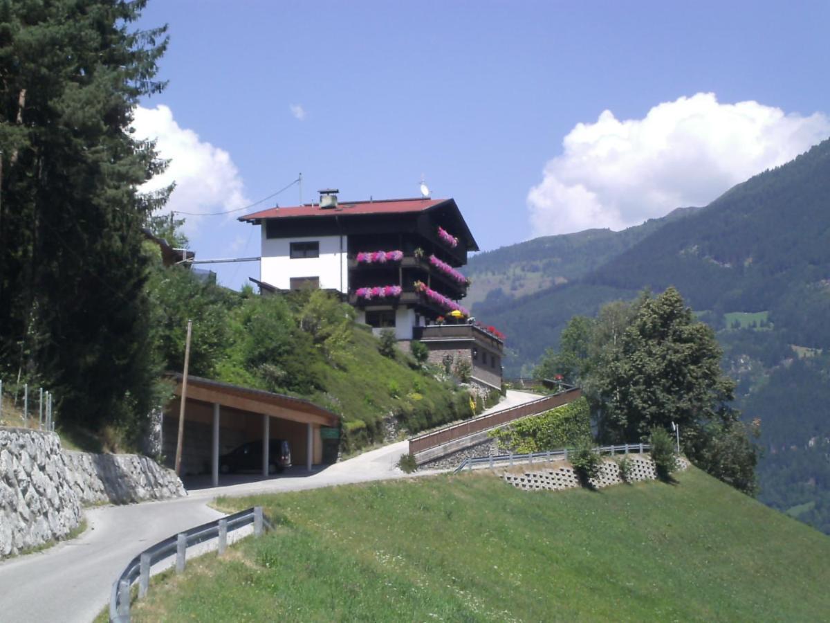 Gastehaus Rieser Otel Ried im Zillertal Dış mekan fotoğraf